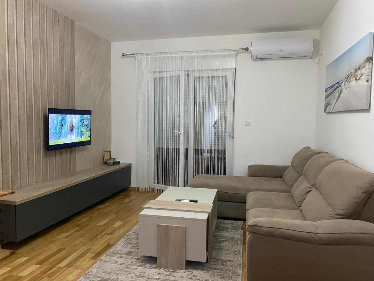 Stylish Charming Apartment Подгорица Экстерьер фото